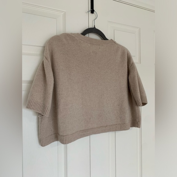 BNWOT THE KOOPLES 100%  CASHMERE CROPPED SHORT SLEEVE SWEATER SIZE 3 / LARGE - Picture 9 of 10